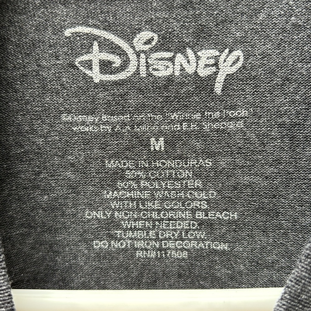 Disney Winnie the Pooh T-Shirt Sz Medium - Picture 3 of 4
